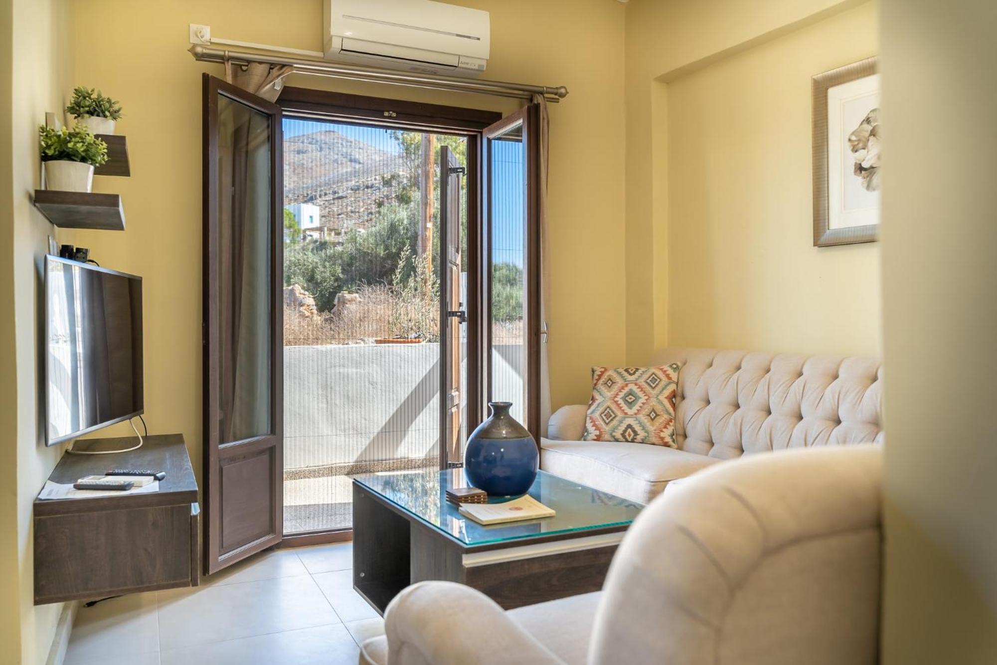 Theoxenia Kasos Luxury Apartments Panagia  Ngoại thất bức ảnh